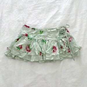 Abercrombie green silk floral mini skirt